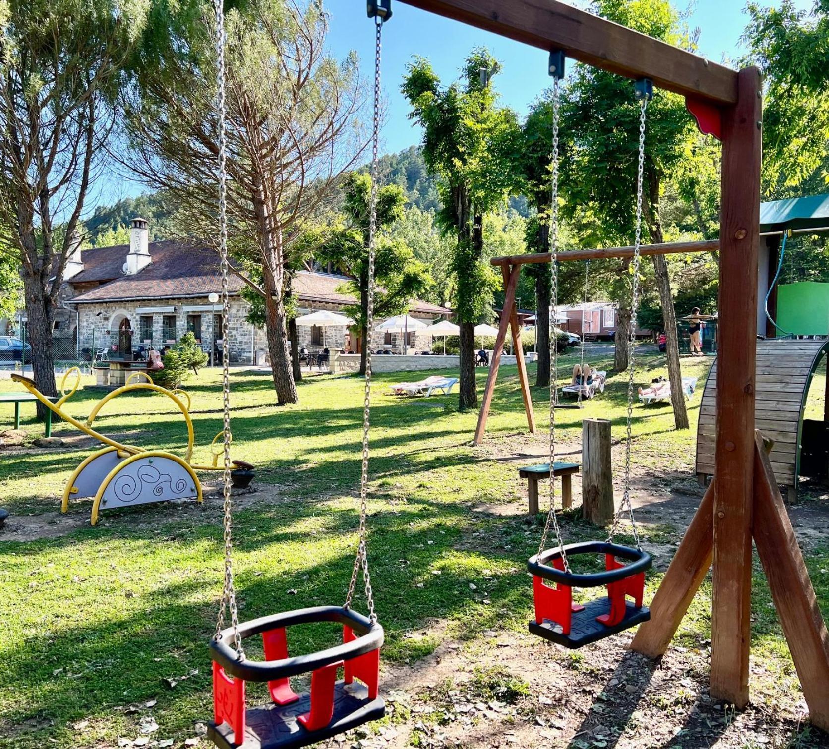 Camping Valle De Hecho Eksteriør billede