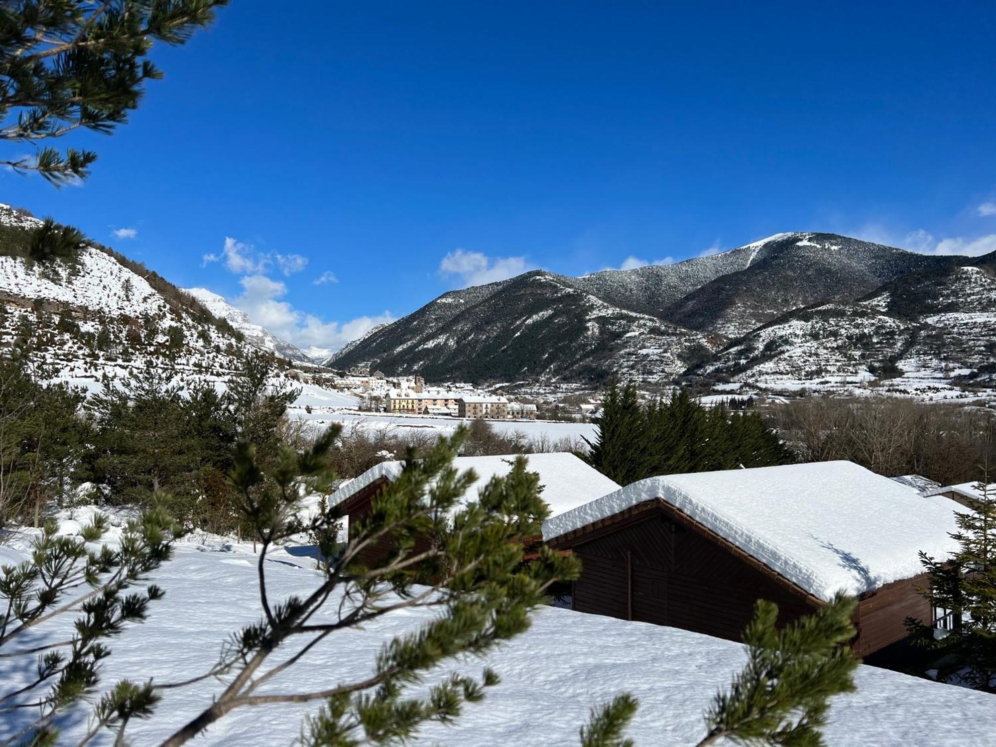 Camping Valle De Hecho Eksteriør billede